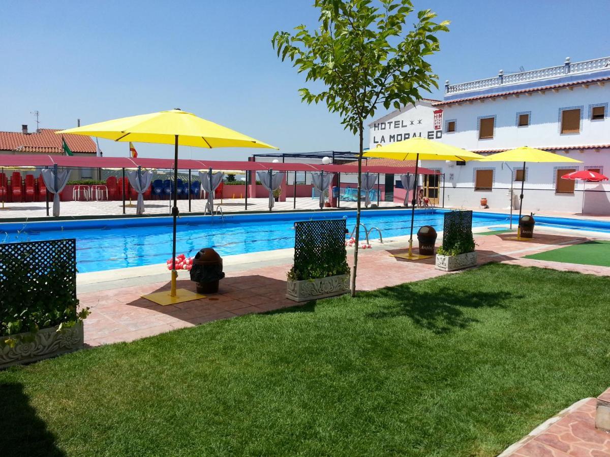 Hotel La Moraleda - Complejo Las Delicias บีญานวยบา เดล อาร์โซบิสโป ภายนอก รูปภาพ